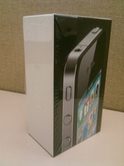 Black IPhone 4, 32gb NEW!!! sealed and unlocked