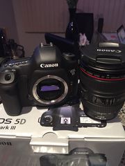 Selling Canon 5D Mark iii Body & 24-105mm Lens 10, 190 Shutter Count!