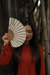 Low Cost & Highly Visible Customised Hand Held Fans | Read Article!