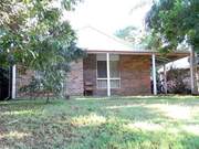 4 bed,  2bathrooms,  2 garage lowset in perfect location in Chapel Hill